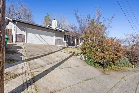 Other - 3496 Summit Dr, Redding, CA 96001 photo 2 of 5
