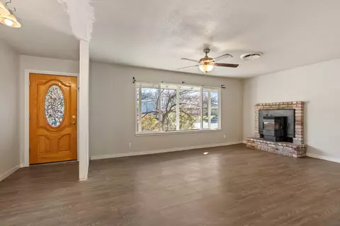 Living - 3496 Summit Dr, Redding, CA 96001 photo 1 of 3