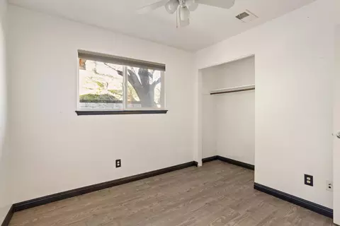 Bedroom - 3496 Summit Dr, Redding, CA 96001 photo 2 of 5