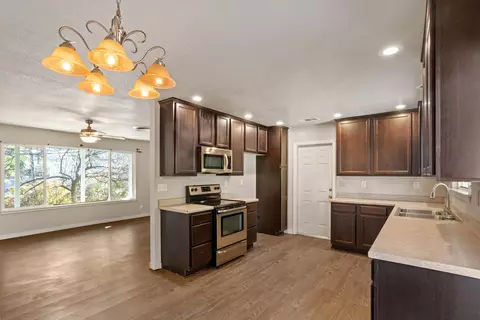 Other - 3496 Summit Dr, Redding, CA 96001 photo 3 of 5