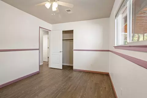 Bedroom - 3496 Summit Dr, Redding, CA 96001 photo 4 of 5