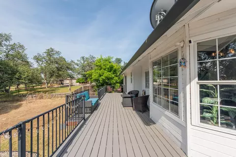 Exterior - 2624 Howard Dr, Redding, CA 96001 photo 4 of 15