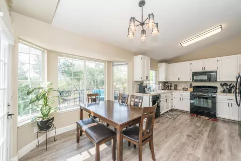 Dining - 2624 Howard Dr, Redding, CA 96001 photo 1 of 2