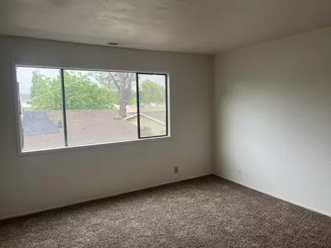 1275 Wurch Way, Redding, CA 96002 photo 5