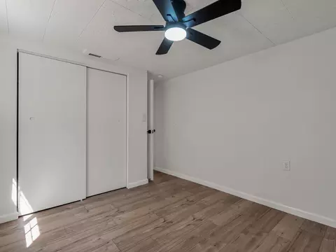 Bedroom - 36770 Woods Ave, Burney, CA 96013 photo 6 of 9