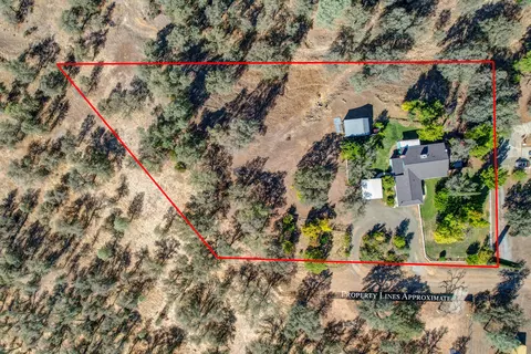 View/Area - 3295 Santa Rosa Way, Redding, CA 96003 photo 1 of 2