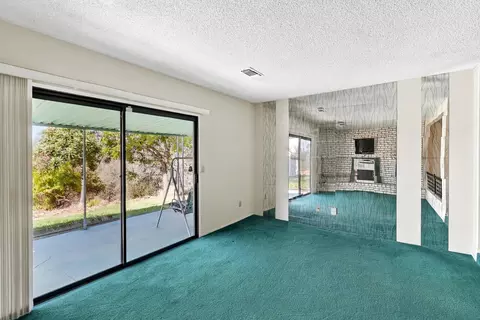 Living - 3295 Santa Rosa Way, Redding, CA 96003 photo 6 of 6