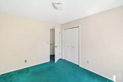 Bedroom - 3295 Santa Rosa Way, Redding, CA 96003 photo 3 of 8