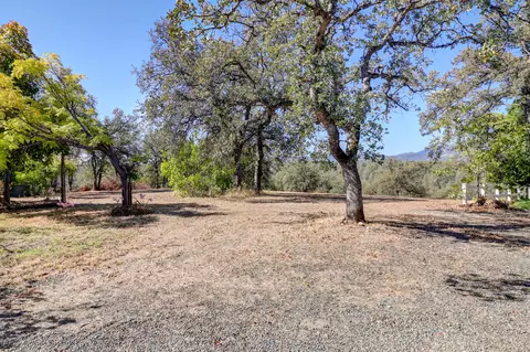 Exterior - 3295 Santa Rosa Way, Redding, CA 96003 photo 2 of 14
