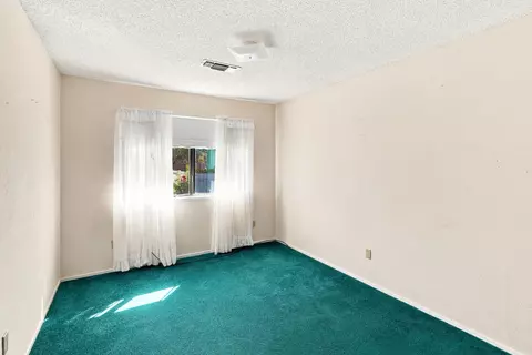 Bedroom - 3295 Santa Rosa Way, Redding, CA 96003 photo 2 of 8