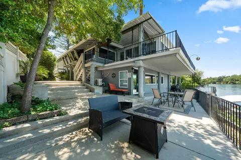 Exterior - 3317 Riverside Dr, Anderson, CA 96007 photo 11 of 18