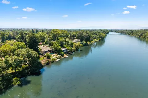 View/Area - 3317 Riverside Dr, Anderson, CA 96007 photo 2 of 16