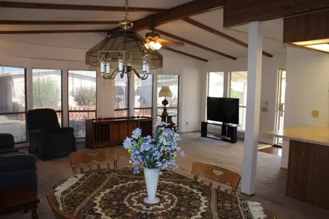 4741 Underwood Dr, Redding, CA 96003 photo 2