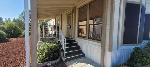 4741 Underwood Dr, Redding, CA 96003 photo 39