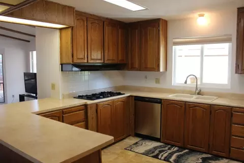 4741 Underwood Dr, Redding, CA 96003 photo 3
