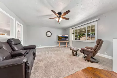 Living - 260 Gurnsey Dr, Red Bluff, CA 96080 photo 1 of 3