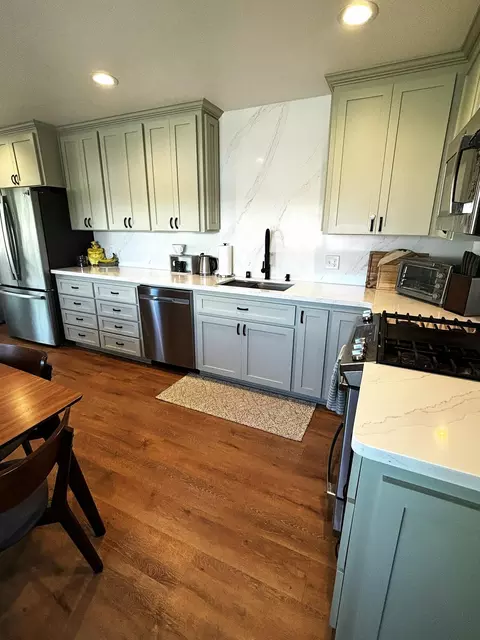 1945 Hardenbrook Ave, Shasta Lake, CA 96019