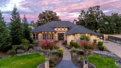 9135 Grand Manor Dr, Palo Cedro, CA 96073