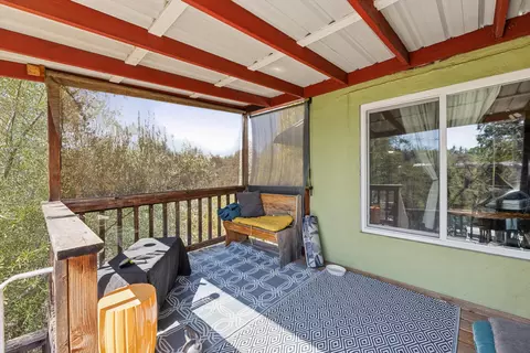 Exterior - 2089 Gold St, Redding, CA 96001 photo 4 of 11