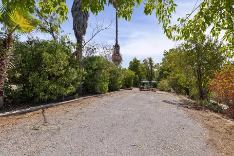 Exterior - 2089 Gold St, Redding, CA 96001 photo 8 of 11