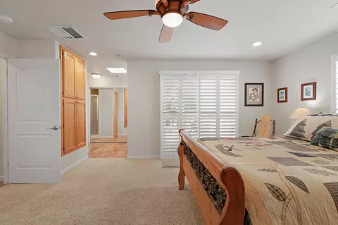 Bedroom - 6949 Rector Creek Rd, Igo, CA 96047 photo 6 of 10