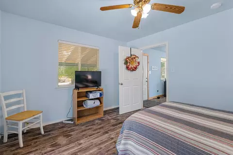 Bedroom - 6949 Rector Creek Rd, Igo, CA 96047 photo 10 of 10