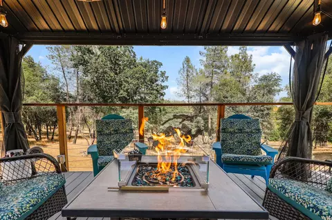 Exterior - 6949 Rector Creek Rd, Igo, CA 96047 photo 8 of 35