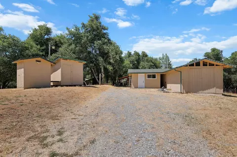 Exterior - 6949 Rector Creek Rd, Igo, CA 96047 photo 21 of 35