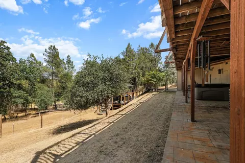 Exterior - 6949 Rector Creek Rd, Igo, CA 96047 photo 5 of 35