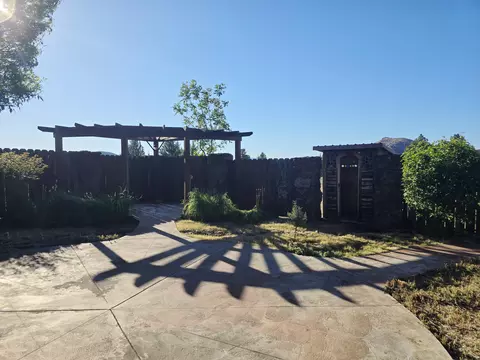 Exterior - 6915 Frontier Dr, Montague, CA 96064 photo 5 of 8