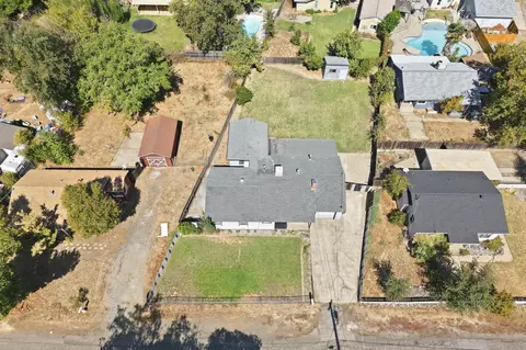 View/Area - 2396 Wilsey Dr, Redding, CA 96001 photo 2 of 5