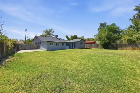 Exterior - 2396 Wilsey Dr, Redding, CA 96001 photo 3 of 7