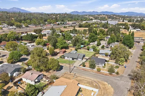 View/Area - 2396 Wilsey Dr, Redding, CA 96001 photo 5 of 5