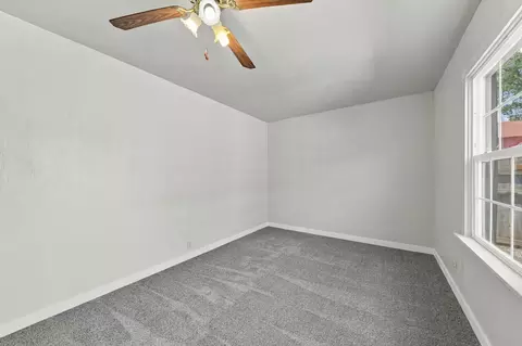 Bedroom - 2396 Wilsey Dr, Redding, CA 96001 photo 4 of 5