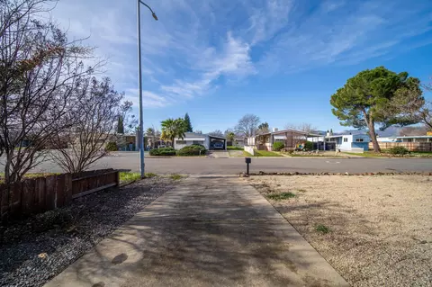 Undisclosed, Redding, CA 96003 photo 35