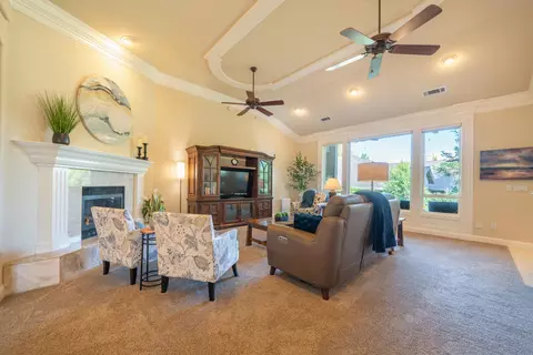 Living - 1547 Saint Andrews Dr, Redding, CA 96003 photo 1 of 4