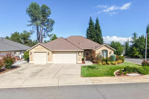 Exterior - 1547 Saint Andrews Dr, Redding, CA 96003 photo 5 of 5