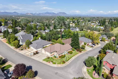 View/Area - 1547 Saint Andrews Dr, Redding, CA 96003 photo 1 of 3