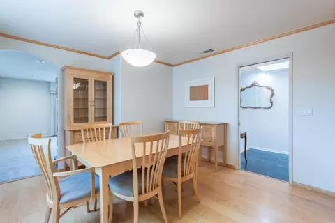 Dining - 4125 Oro St, Redding, CA 96001 photo 4 of 4