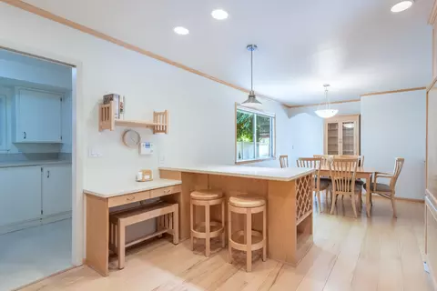 Dining - 4125 Oro St, Redding, CA 96001 photo 1 of 4