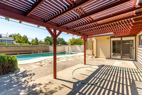 Other - 4125 Oro St, Redding, CA 96001 photo 5 of 10