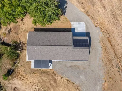 View/Area - 8644 El Camino Ave, Gerber, CA 96035 photo 1 of 6