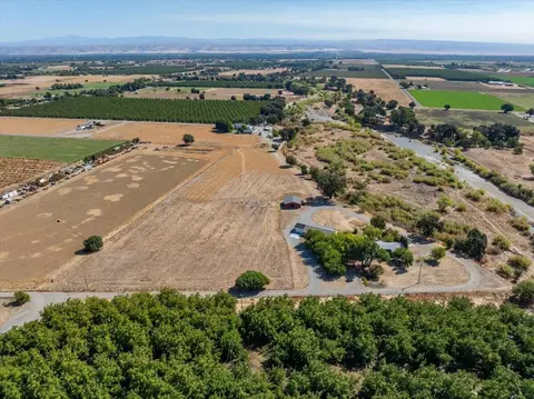 View/Area - 8644 El Camino Ave, Gerber, CA 96035 photo 6 of 6