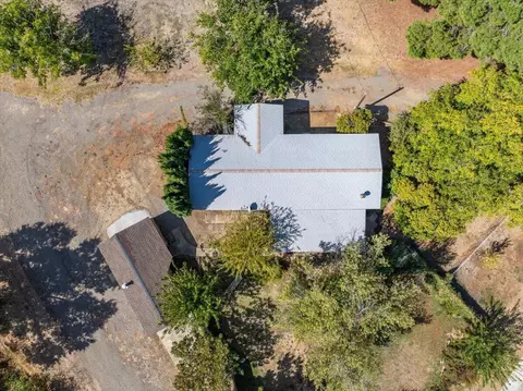 View/Area - 8644 El Camino Ave, Gerber, CA 96035 photo 3 of 6