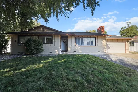 Exterior - 6958 Riverside Dr, Redding, CA 96001 photo 1 of 5