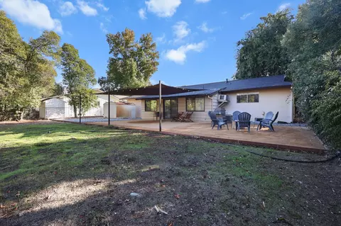 Exterior - 6958 Riverside Dr, Redding, CA 96001 photo 3 of 5