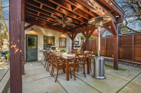 Exterior - 1465 Riverside Dr, Redding, CA 96001 photo 41 of 53
