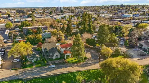 View/Area - 1465 Riverside Dr, Redding, CA 96001 photo 7 of 7