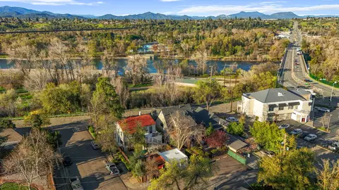 View/Area - 1465 Riverside Dr, Redding, CA 96001 photo 5 of 7