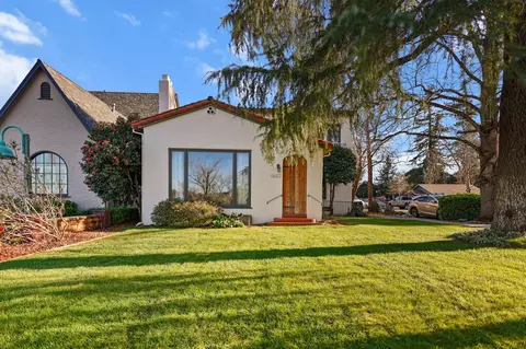 Exterior - 1465 Riverside Dr, Redding, CA 96001 photo 48 of 53